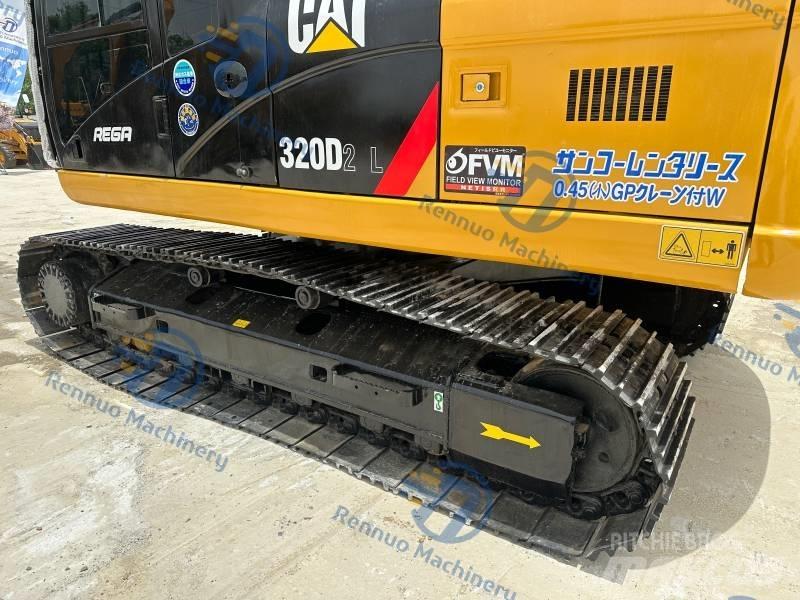CAT CAT320D2L Bageri guseničari
