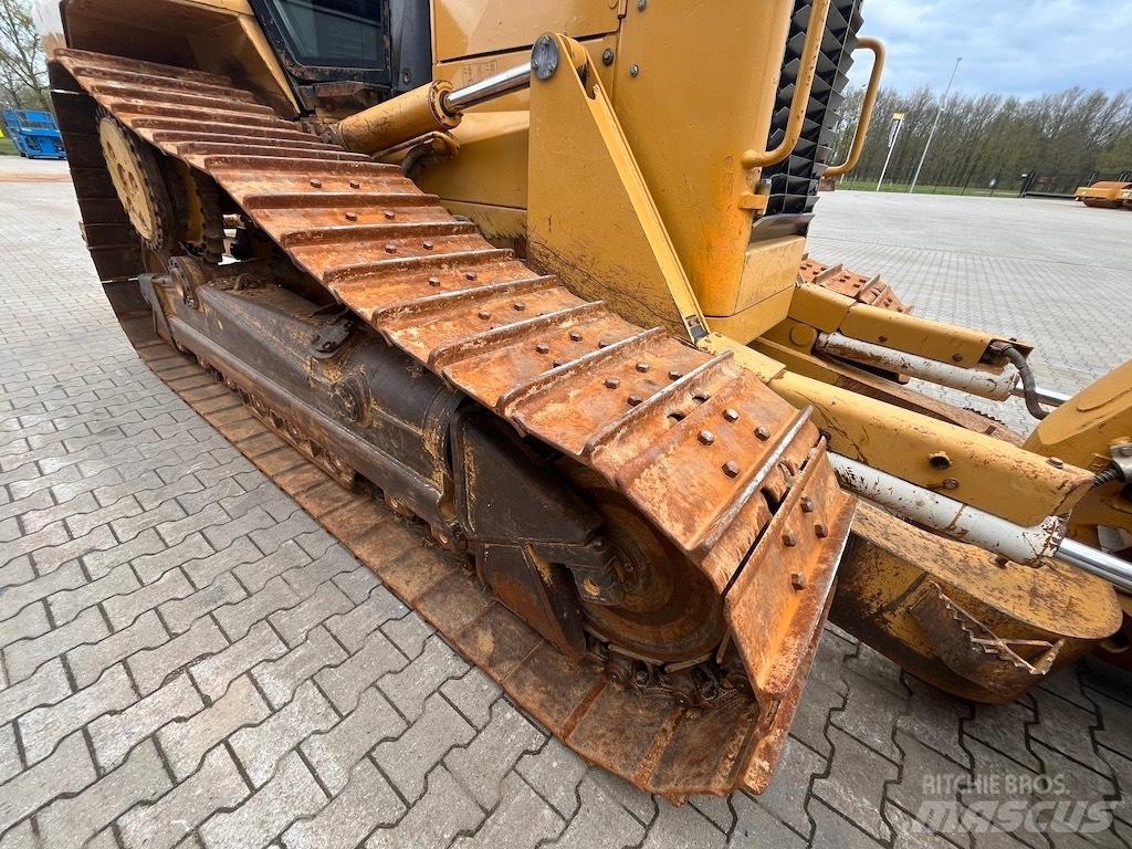 CAT D6N XL Buldožeri guseničari