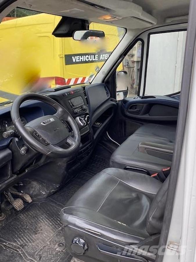 Iveco 35C18 Kiperi kamioni