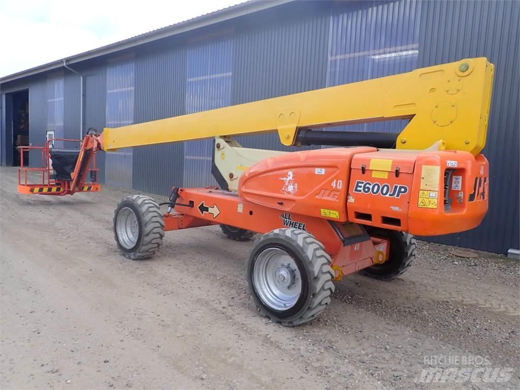 JLG E600JP Zglobne podizne platforme