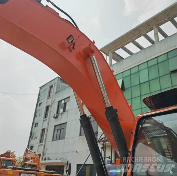 Doosan DX340LC-9C Bageri guseničari