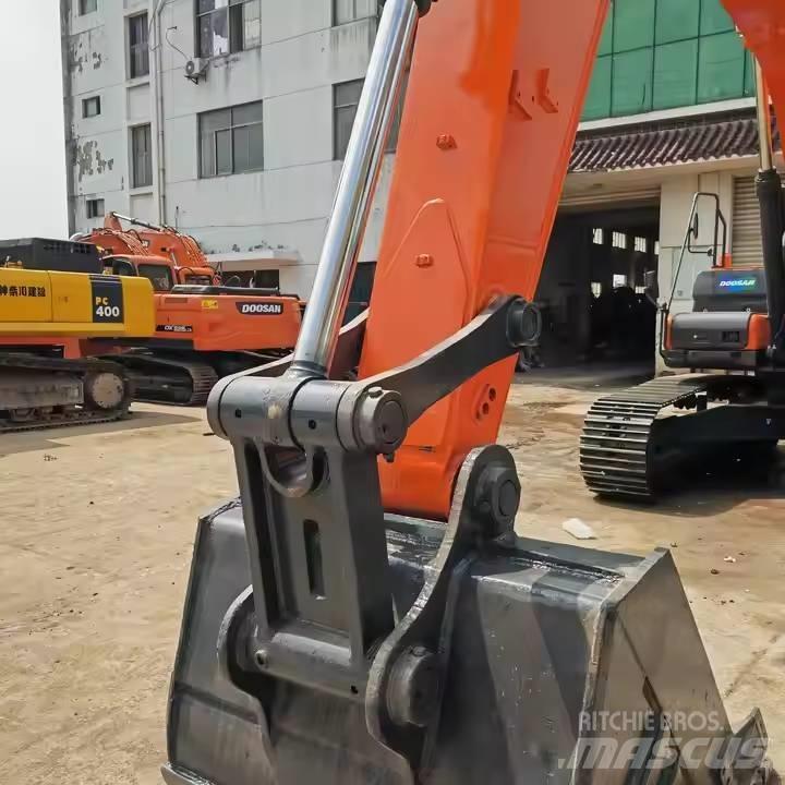 Doosan DX340LC-9C Bageri guseničari