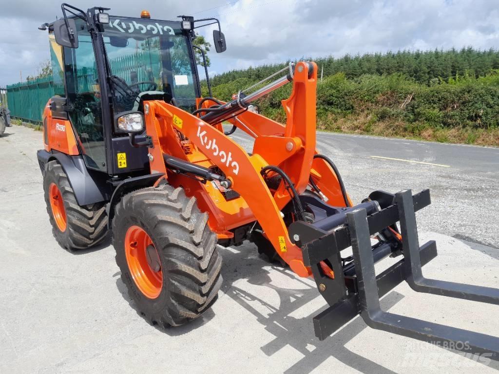 Kubota R 090 Teleskopski viljuškari