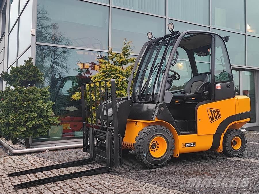 JCB TLT25D Dizelski viljuškari