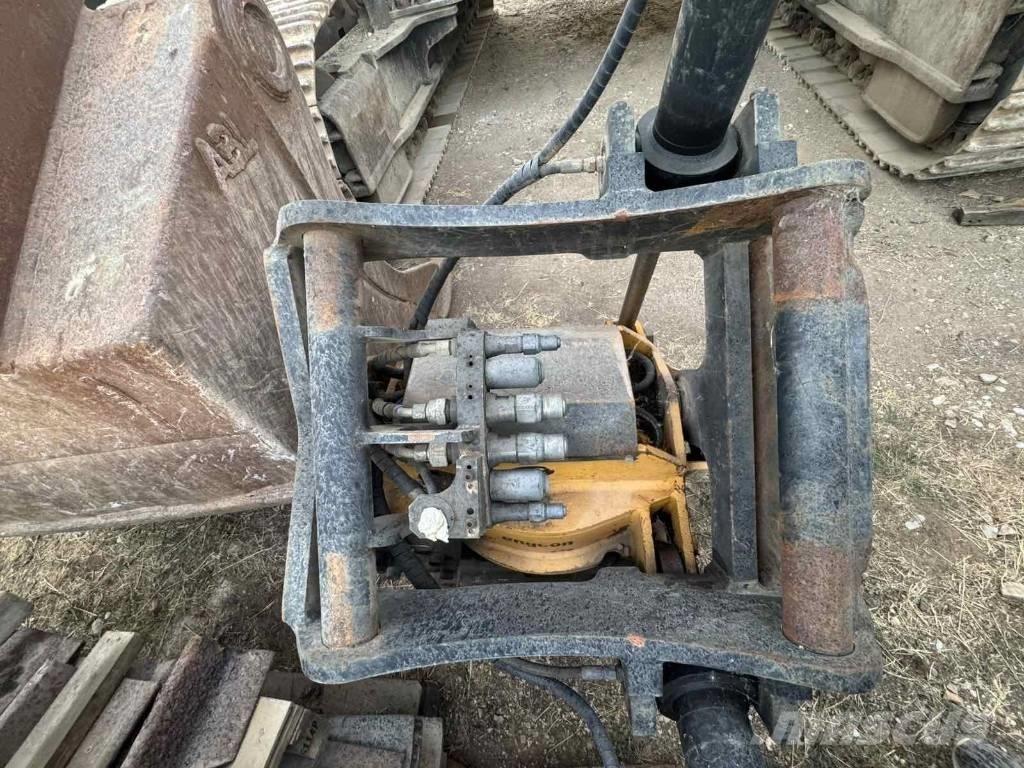 CAT 329 D LN VA Bageri guseničari