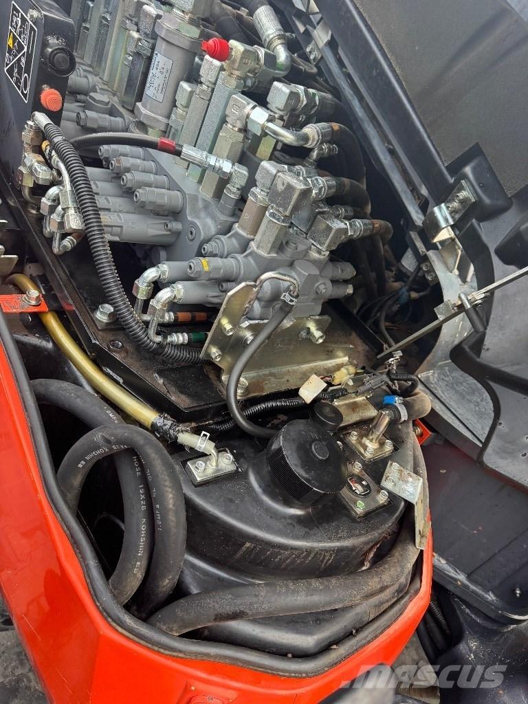 Kubota KX 080-4 Midi bageri 7t – 12t