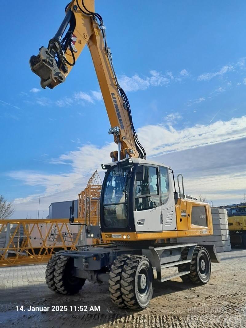 Liebherr A924 Bageri točkaši