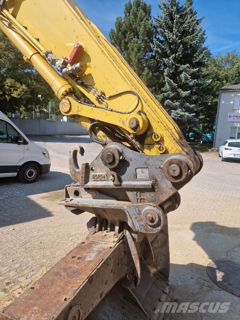 Komatsu PC 210 LC-11 Bageri guseničari