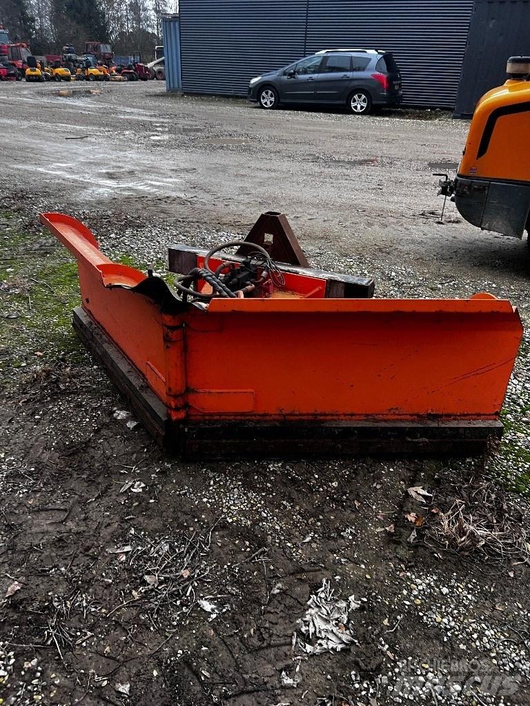 Pronar PUV 2800 Snežne daske i plugovi