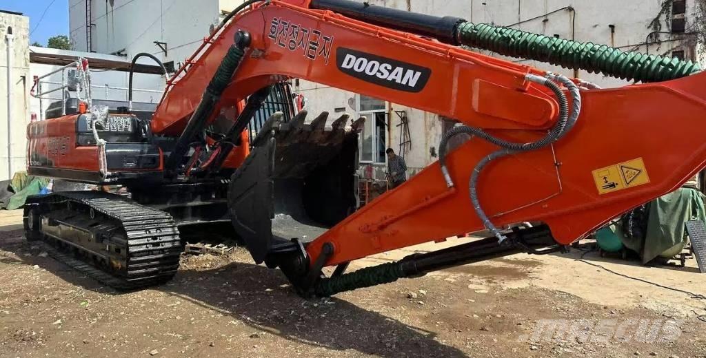 Doosan DX340 Bageri guseničari