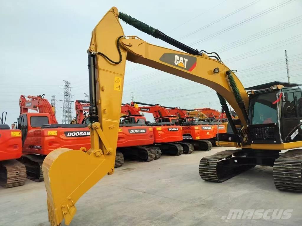 CAT 320D2L Bageri guseničari