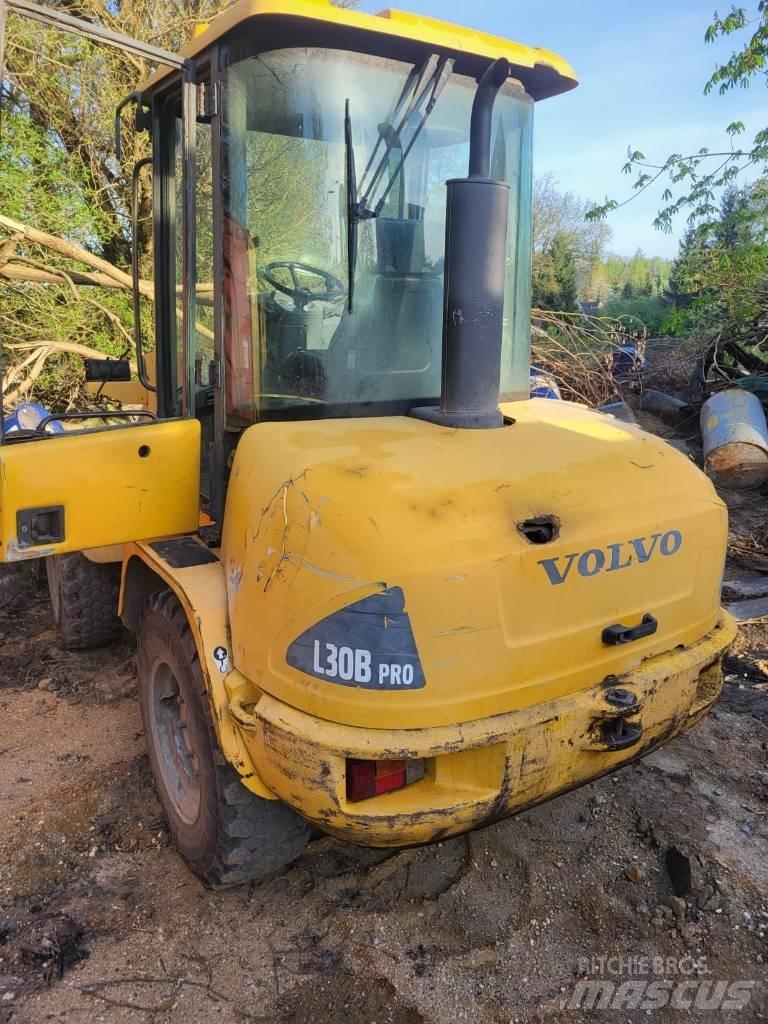 Volvo L 30 B Utovarivači na točkove