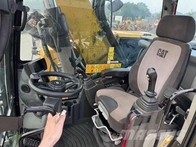 CAT M 320 F Bageri točkaši