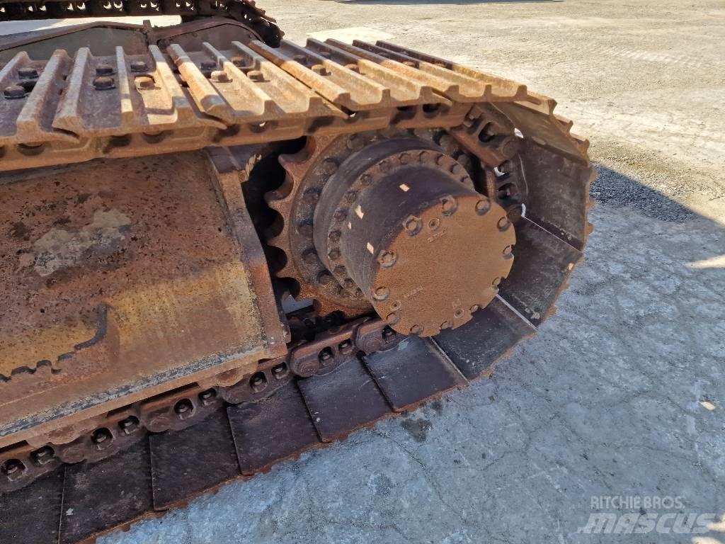 Hitachi ZX 210 LC-6 Bageri guseničari