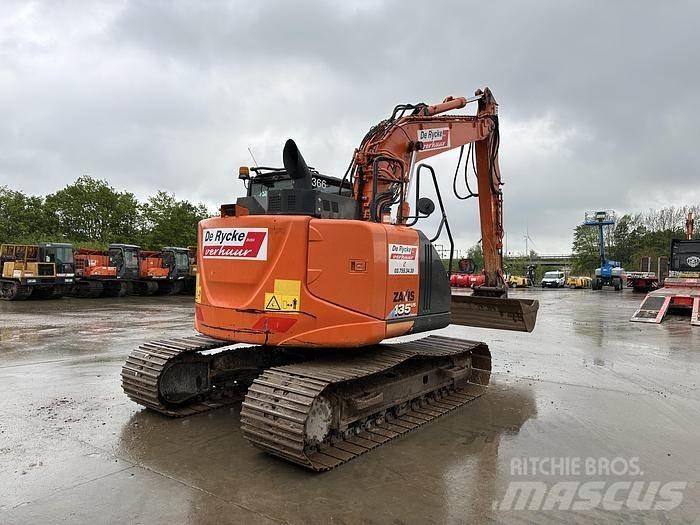 Hitachi ZX135US-6 Midi bageri 7t – 12t