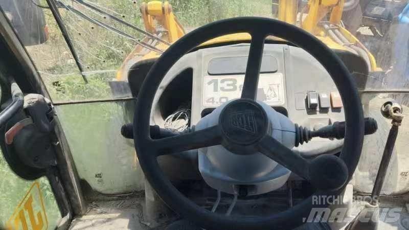 JCB 3 CX Rovokopači