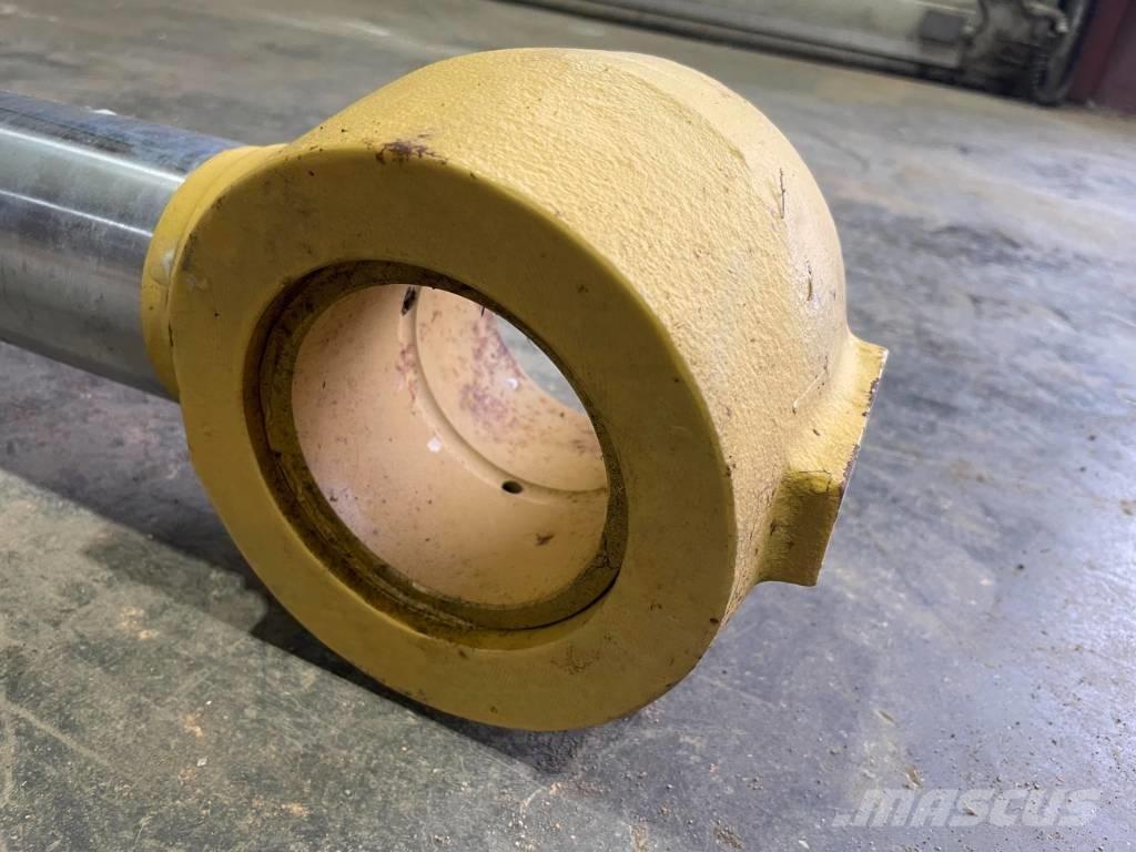 CAT 318C + 319C Rod AS Ostale komponente za građevinarstvo