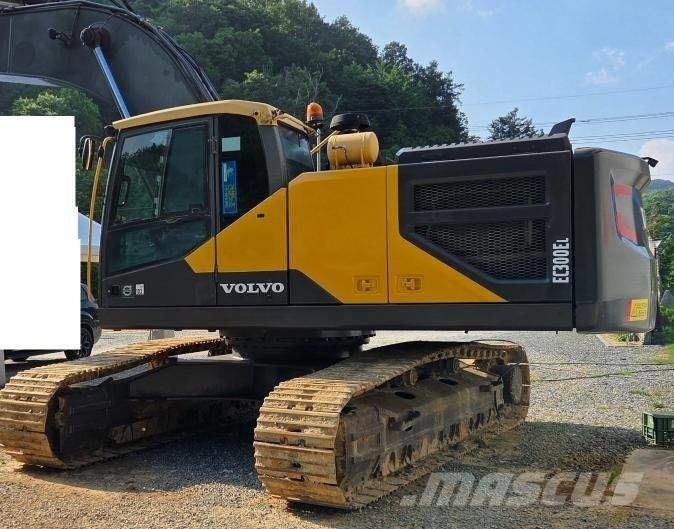 Volvo EC 300 EL Bageri guseničari