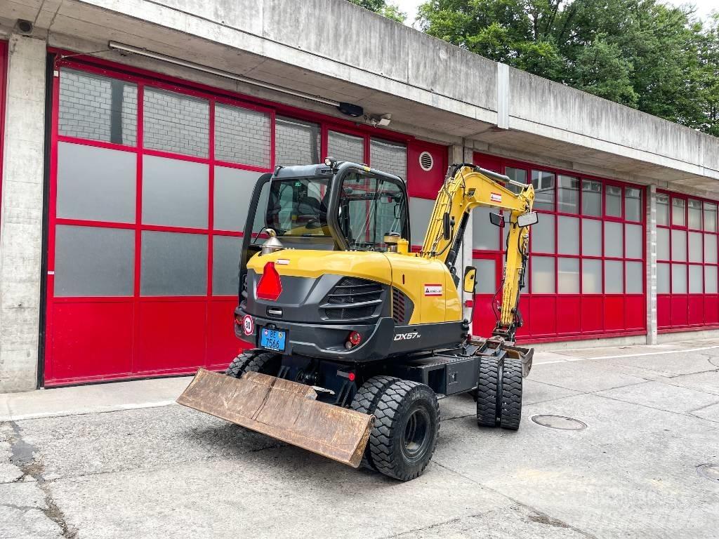 Doosan DX 57 W-5 Bageri točkaši
