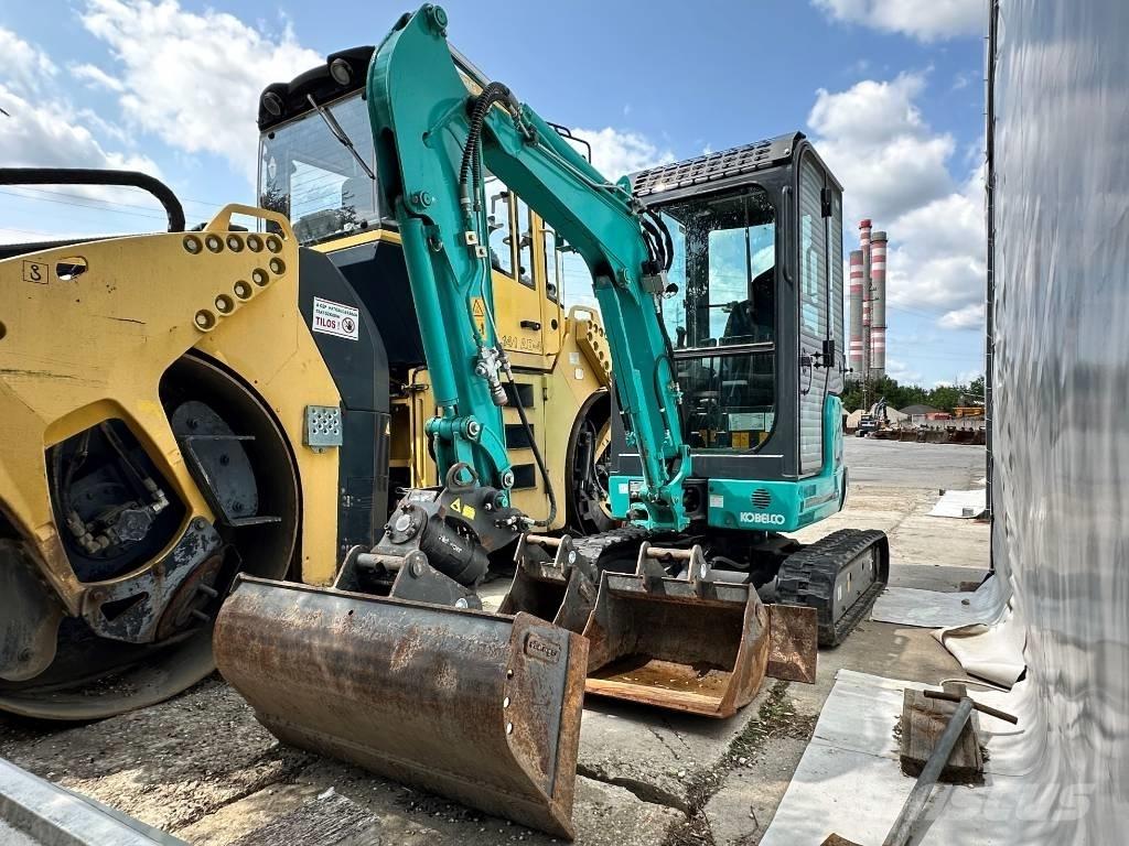 Kobelco SK17SR-3E Mini bageri < 7t