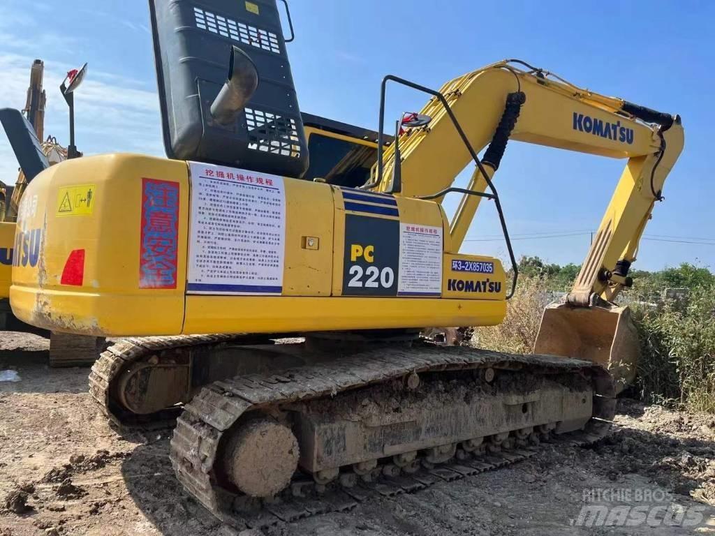Komatsu PC 220-8 Bageri guseničari