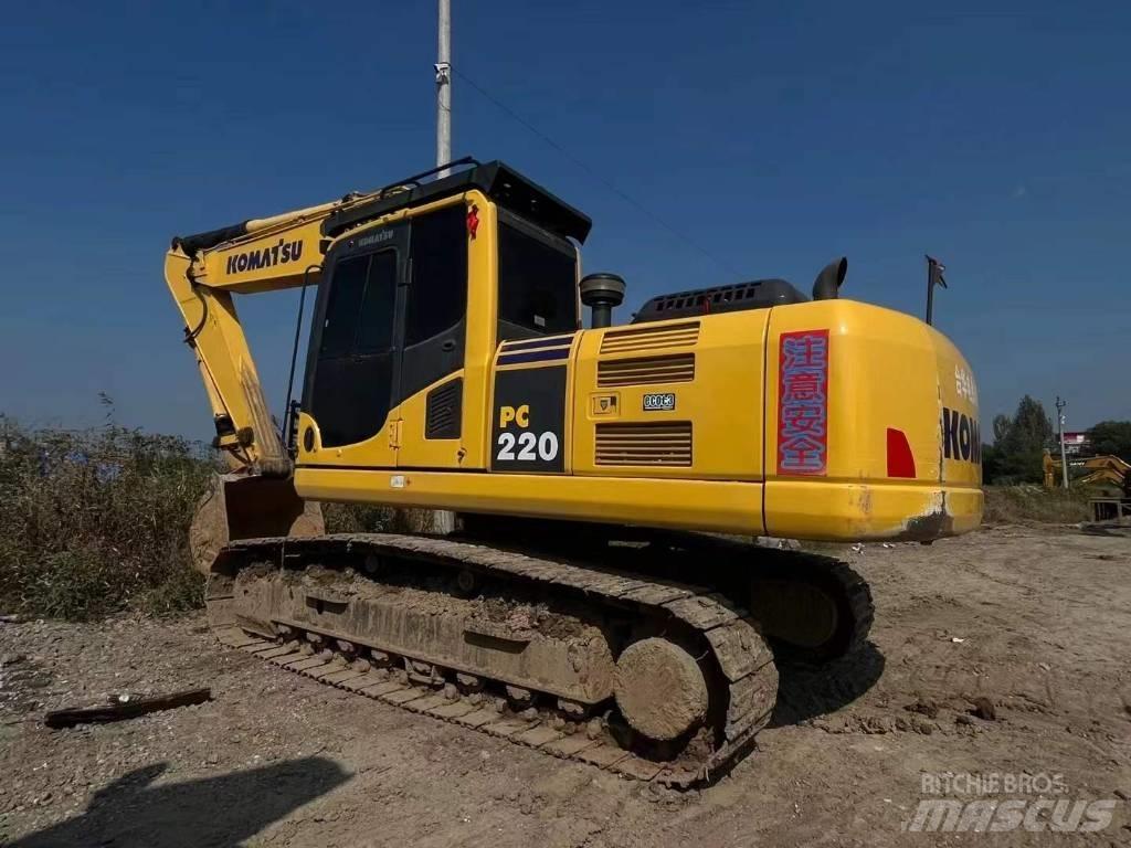 Komatsu PC 220-8 Bageri guseničari
