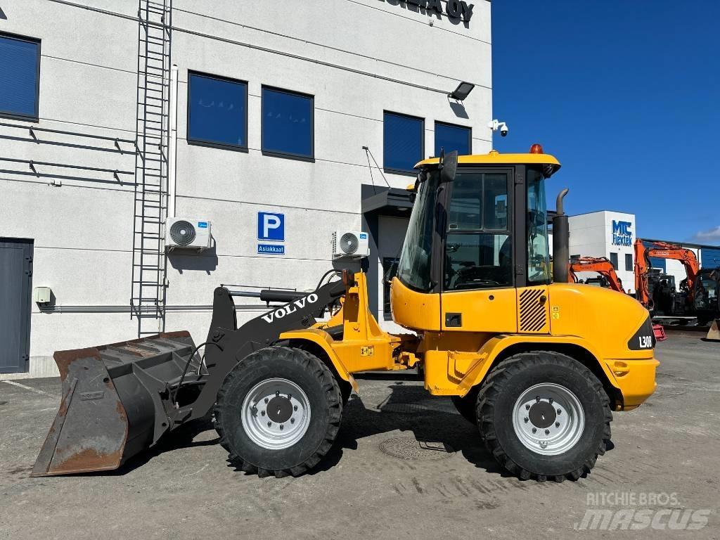 Volvo L 30 B Utovarivači na točkove