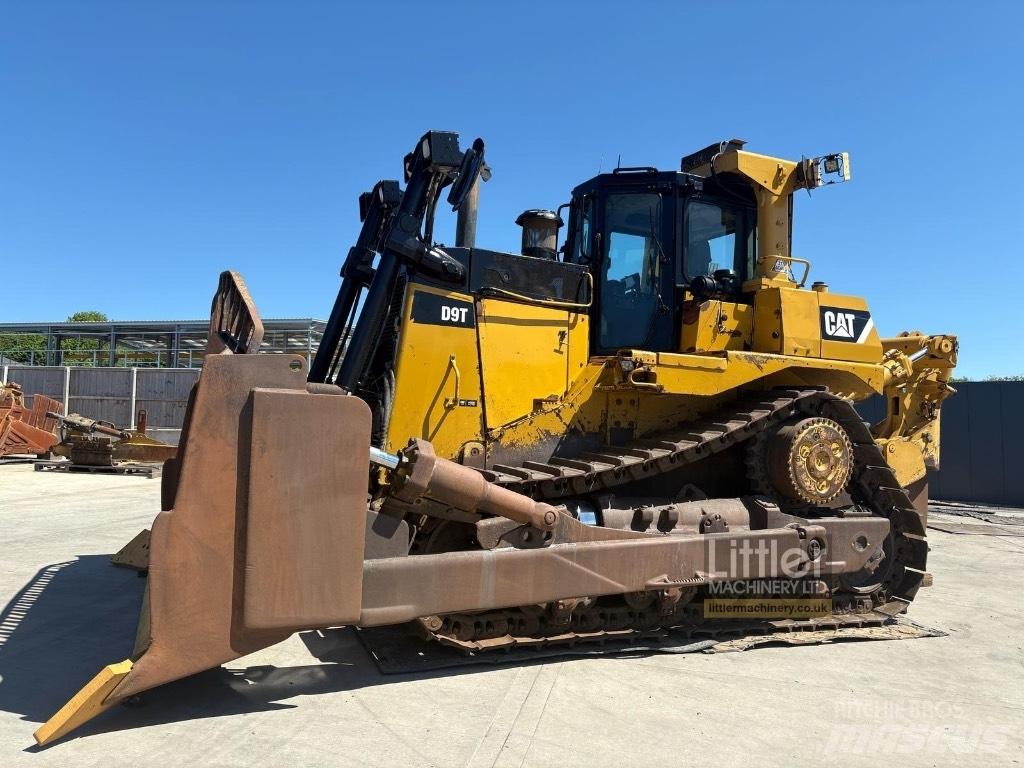 CAT D 9 T Buldožeri guseničari