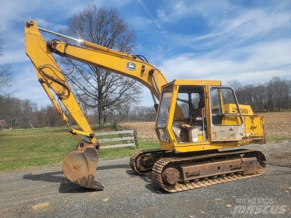 John Deere 490 Bageri guseničari