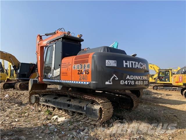Hitachi ZX240 Bageri guseničari