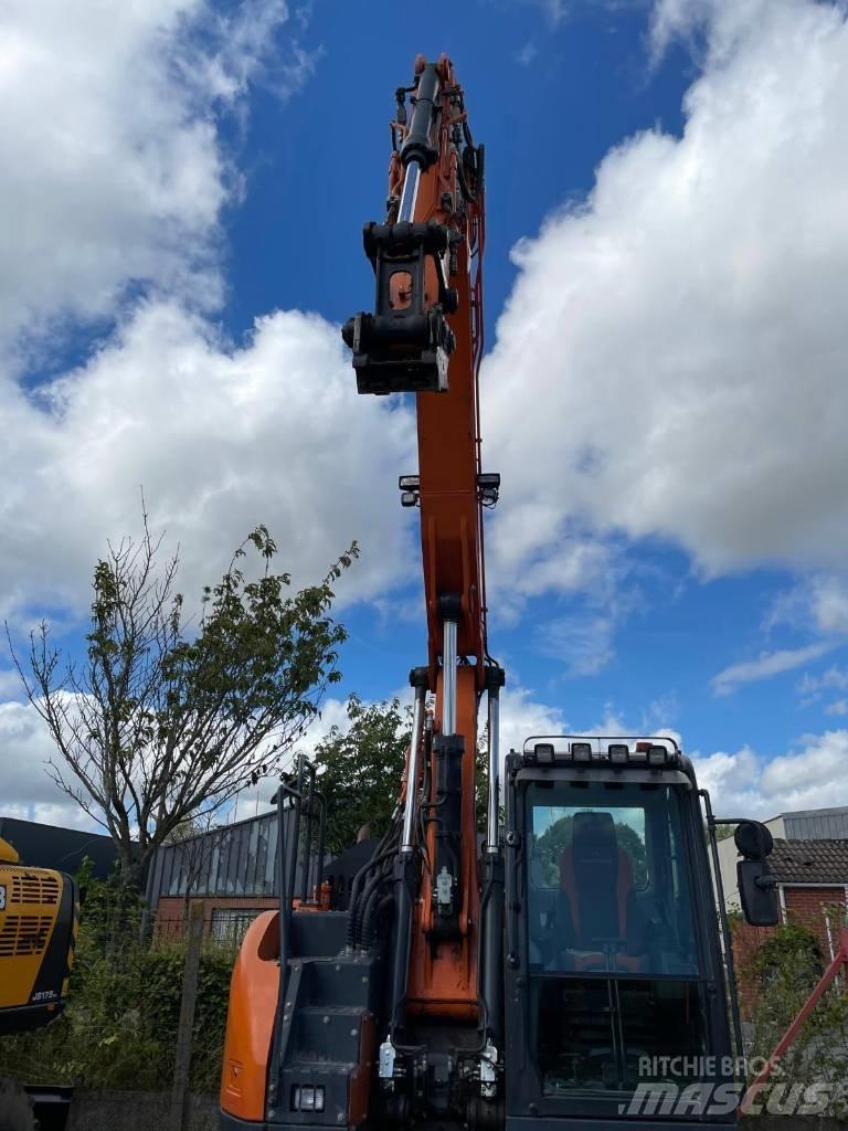 Doosan DX 140 LCR Bageri guseničari
