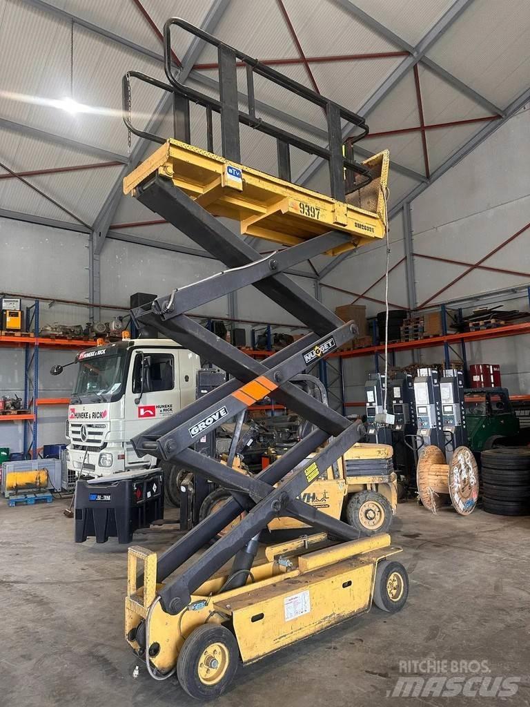 Grove SM2633E Makazaste platforme