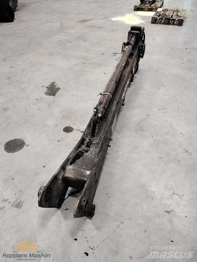 Ösa 374 Kranovi za debla