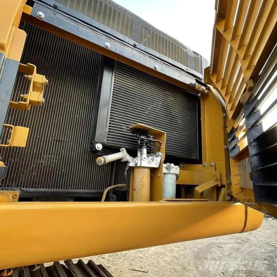 CAT 336D Bageri guseničari