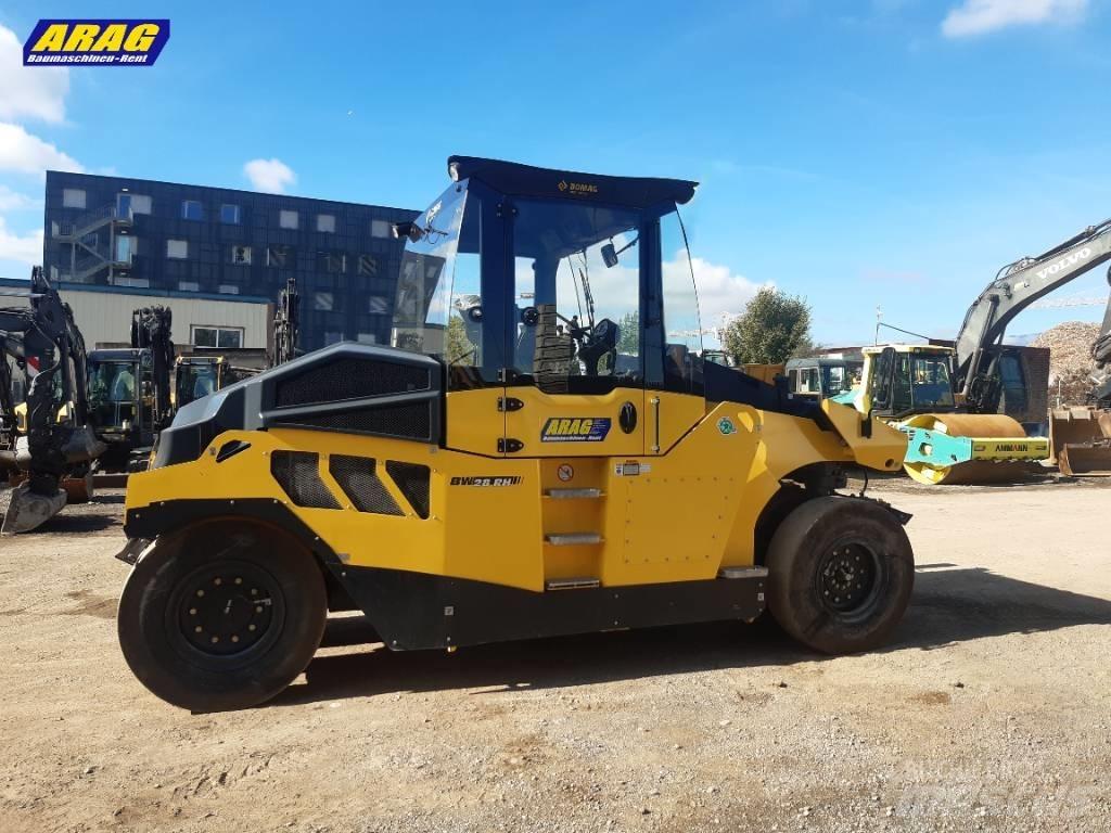 Bomag BW 28 RH Gumeni valjci na točkovima