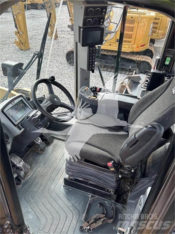CAT 962M Utovarivači na točkove
