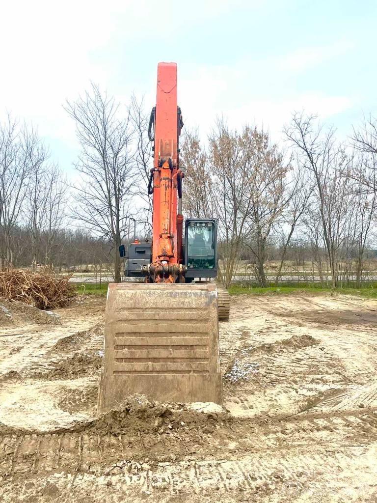 Hitachi ZX 350 LC-3 Bageri guseničari
