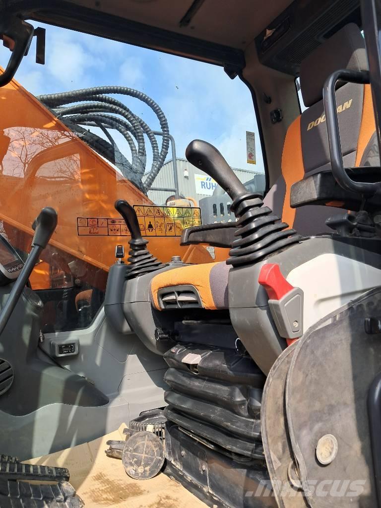 Doosan DX 235 LCR-5 Bageri guseničari