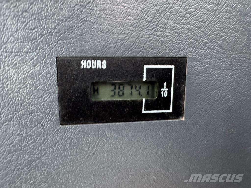 Hyundai HX130LCR Bageri guseničari