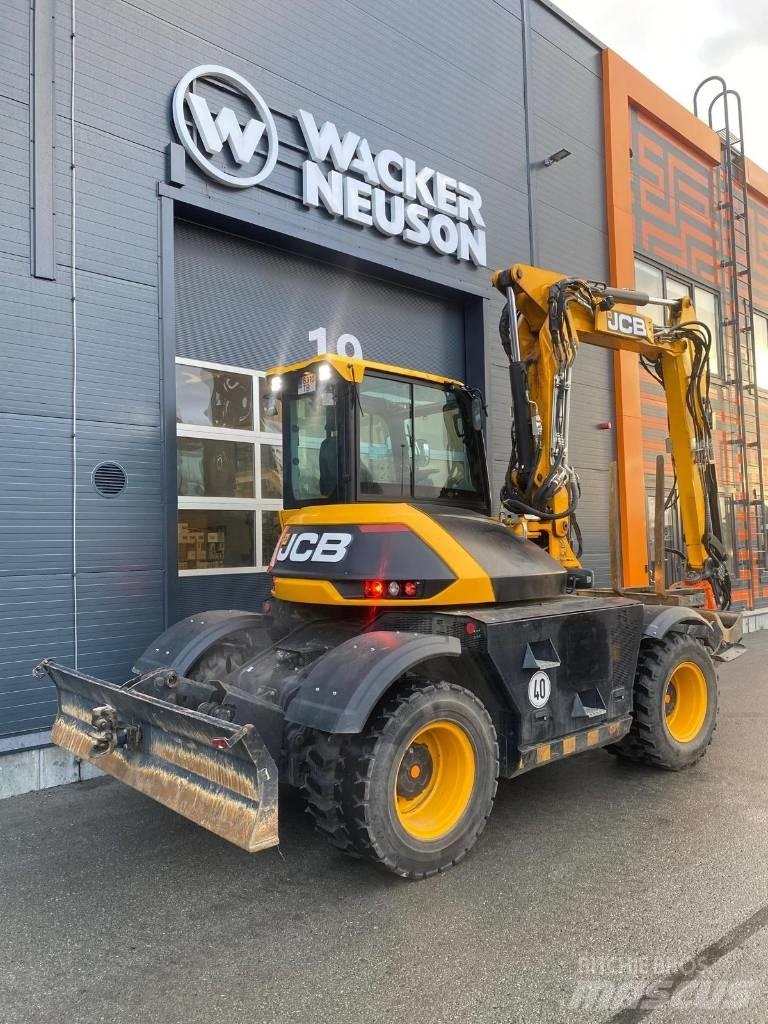 JCB 110 W Bageri točkaši