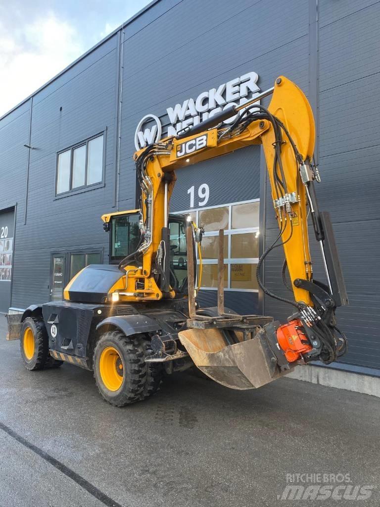 JCB 110 W Bageri točkaši
