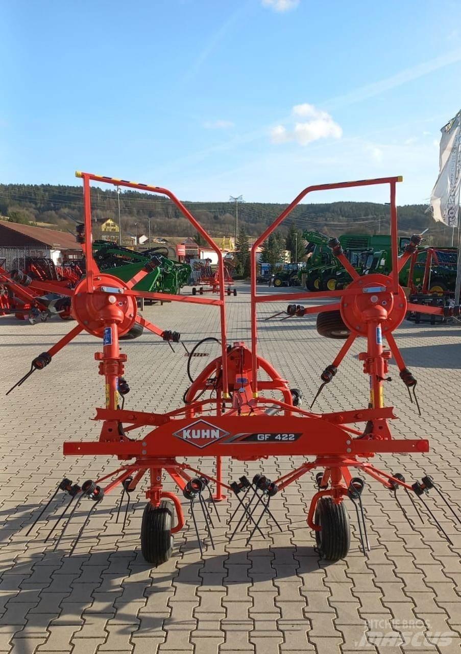 Kuhn GF 422 Okretači i sakupljači sena