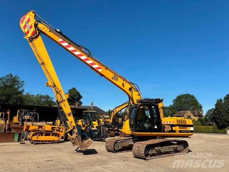 JCB JS 220 LR Bageri guseničari