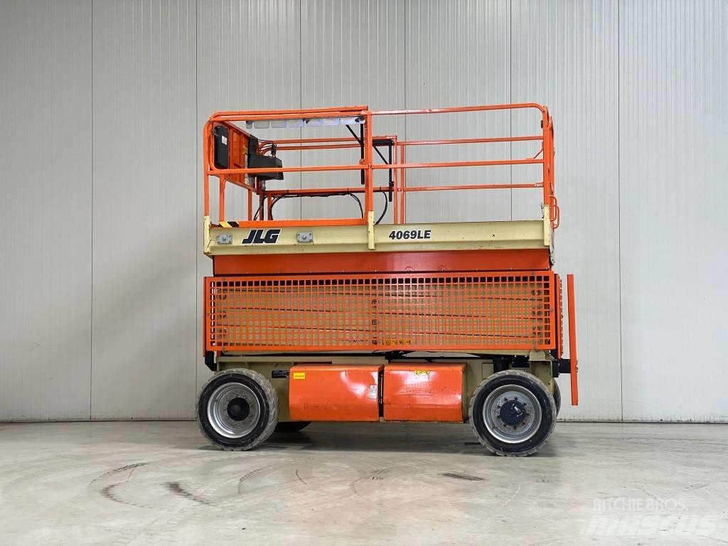 JLG 4069LE Makazaste platforme