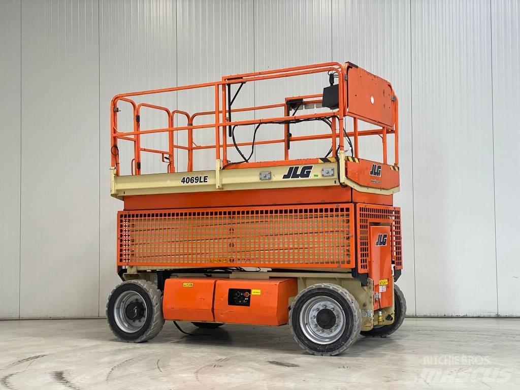 JLG 4069LE Makazaste platforme