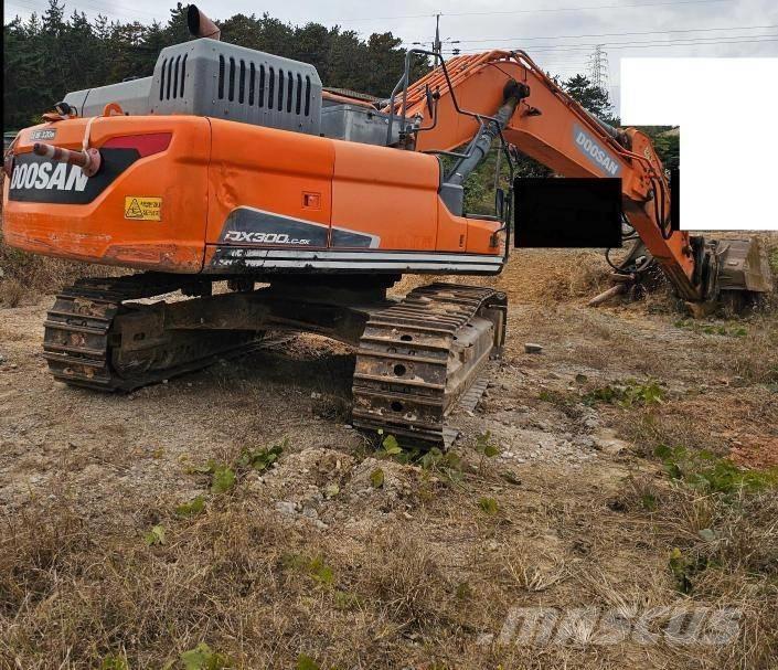 Doosan DX 300 LC-5 Bageri guseničari