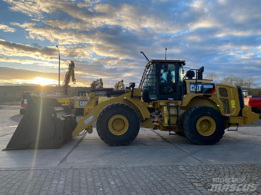 CAT 966 M Utovarivači na točkove