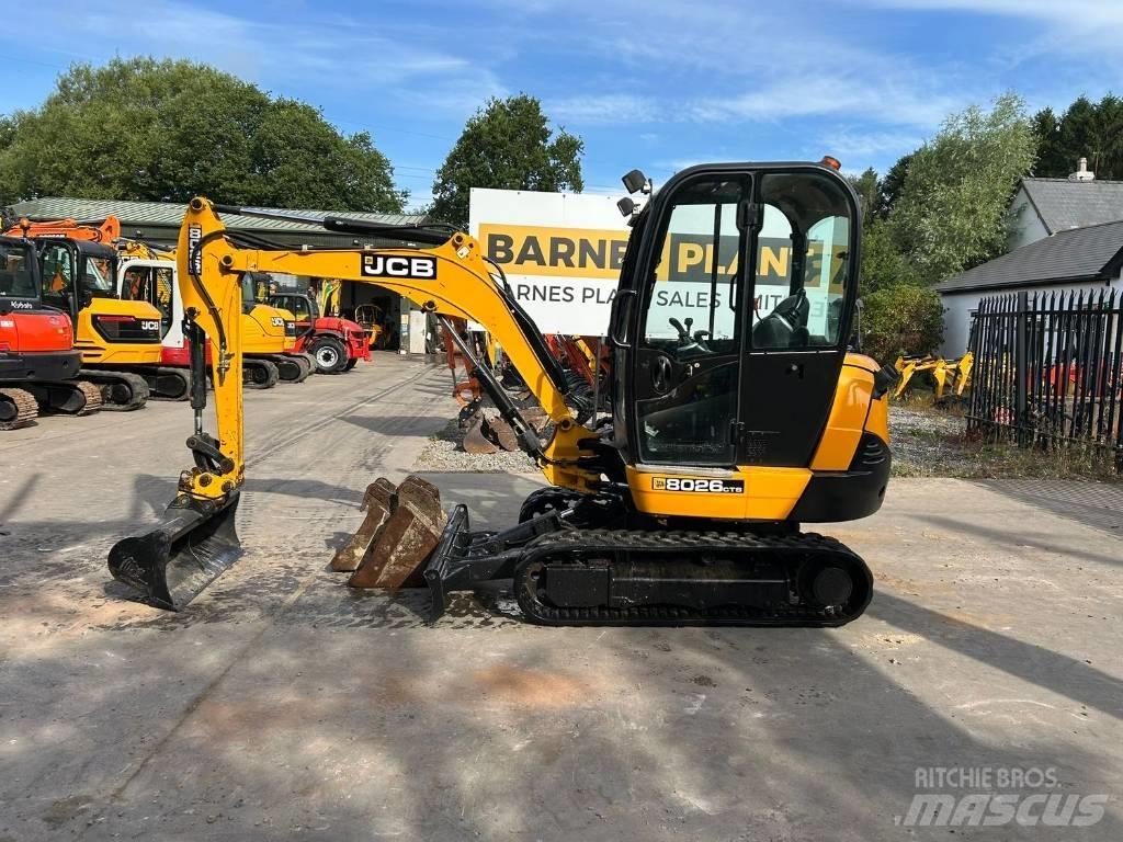 JCB 8026 CTS Mini bageri < 7t