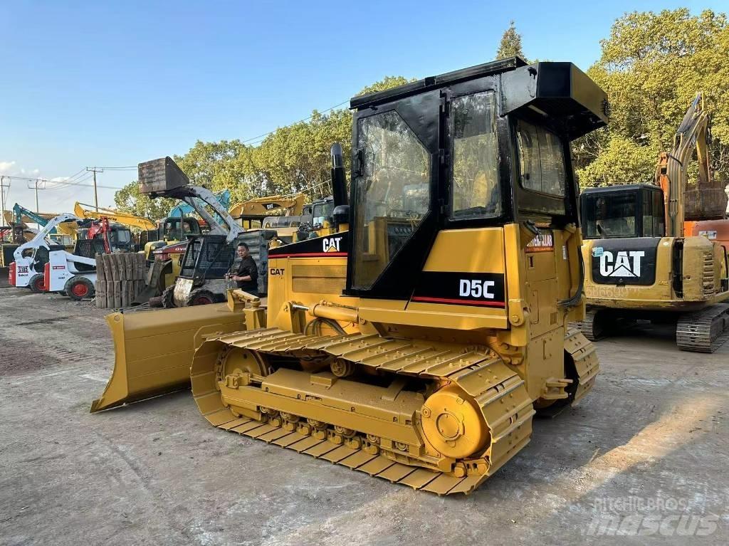 CAT D 5 C Buldožeri guseničari