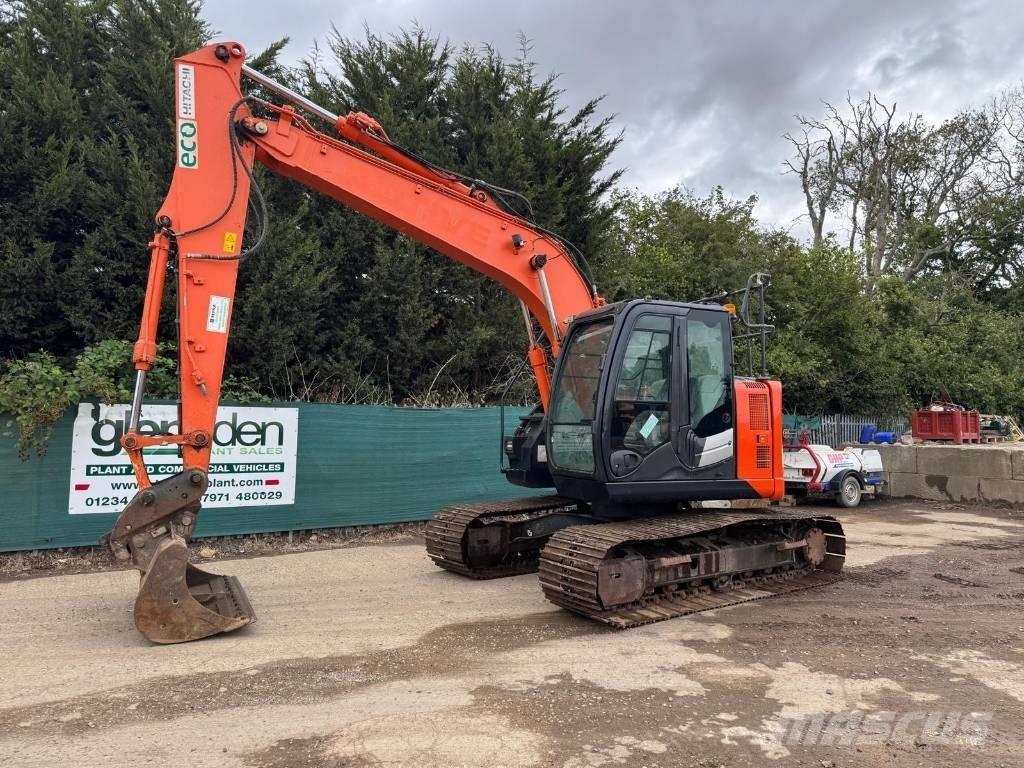 Hitachi ZX 135 US-5B Bageri guseničari